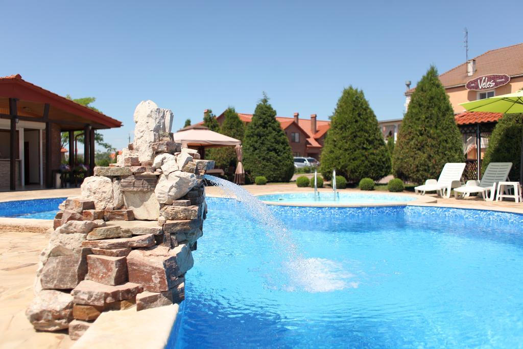Veles Hotel Fontanka Exterior photo